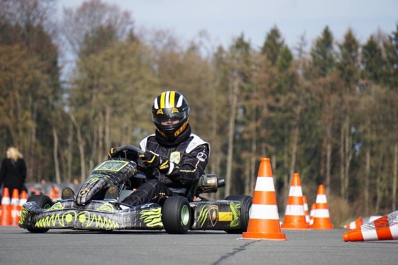 Découvrez le top 10 des compétitions de karting à suivre absolument en 2026