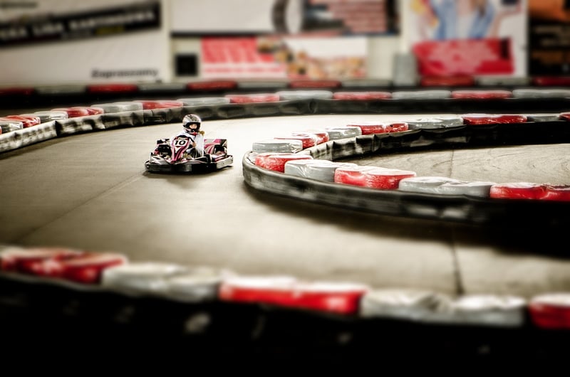 Quelle est la pression idéale des pneus pour un kart sur piste sèche en 2026